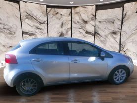 2013 KIA RIO HATCHBACK 4-CYL, 1.6 LITER LX HATCHBACK 4D