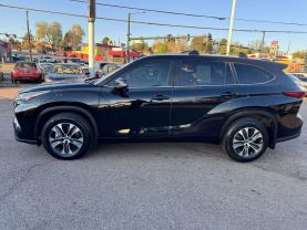 2024 TOYOTA HIGHLANDER