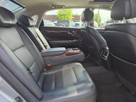 2016 HYUNDAI EQUUS