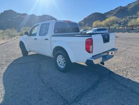 2015 NISSAN FRONTIER CREW CAB PICKUP V6, 4.0 LITER SV PICKUP 4D 5 FT