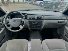 2006 Ford Taurus - Image 7