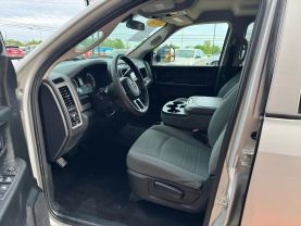 2018 RAM 1500 CREW CAB PICKUP V8, HEMI, 5.7 LITER TRADESMAN PICKUP 4D 6 1/3 FT
