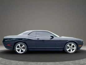 2018 Dodge Challenger - Image 12