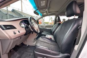 2012 TOYOTA SIENNA VAN - AUTOMATIC - Gentle Carmen Auto