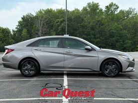 2021 Hyundai Elantra - Image 8