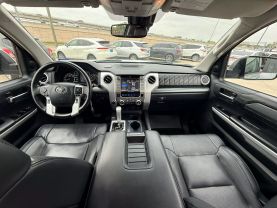 2019 TOYOTA TUNDRA CREWMAX PICKUP V8, 5.7 LITER PLATINUM PICKUP 4D 5 1/2 FT