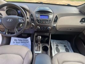 2015 HYUNDAI TUCSON SUV 4-CYL, 2.0 LITER GLS SPORT UTILITY 4D