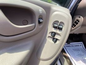 2001 CHRYSLER TOWN & COUNTRY