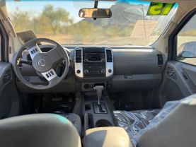 2015 NISSAN FRONTIER CREW CAB PICKUP V6, 4.0 LITER SV PICKUP 4D 5 FT