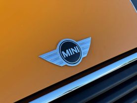 2017 MINI CONVERTIBLE CONVERTIBLE 3-CYL, TURBO, 1.5 LITER COOPER CONVERTIBLE 2D