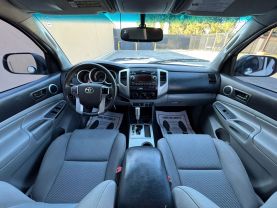 2012 TOYOTA TACOMA DOUBLE CAB PICKUP V6, 4.0 LITER PRERUNNER PICKUP 4D 5 FT