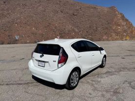 2015 TOYOTA PRIUS C HATCHBACK 4-CYL, HYBRID, 1.5 LITER TWO HATCHBACK 4D