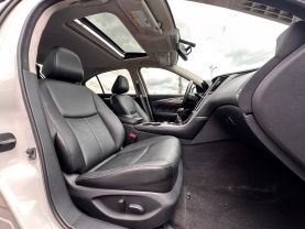 2015 INFINITI Q50