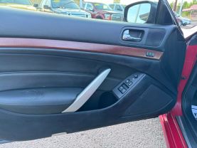 2009 INFINITI G