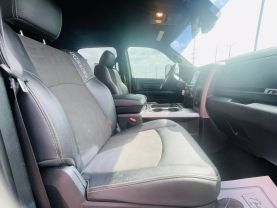 2017 RAM 1500 CREW CAB PICKUP V8, HEMI, 5.7 LITER REBEL PICKUP 4D 5 1/2 FT