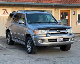 2005 TOYOTA SEQUOIA