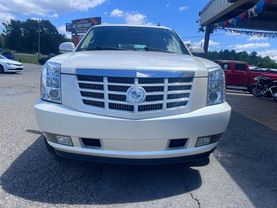 2011 CADILLAC ESCALADE SUV V8, FLEX FUEL, 6.2 LITER SPORT UTILITY 4D