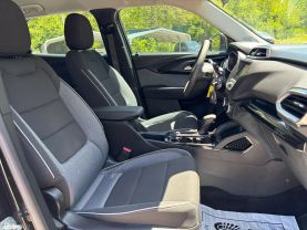 2021 CHEVROLET TRAILBLAZER SUV 3-CYL, ECOTEC, TURBO, 1.2 LITER LS SPORT UTILITY 4D at T&T Repairables - used car dealership in Spencer, Indiana.
