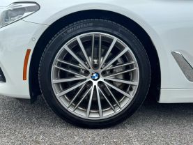 2017 BMW 5 SERIES SEDAN 6-CYL, TURBO, 3.0 LITER 540I SEDAN 4D