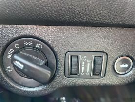 2018 DODGE CHALLENGER COUPE V6, 3.6 LITER SXT COUPE 2D - Gesner Auto Inc in Taunton, MA, 41.88613, -71.14527