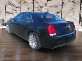 2018 CHRYSLER 300 SEDAN V6, 3.6 LITER 300 TOURING L SEDAN 4D