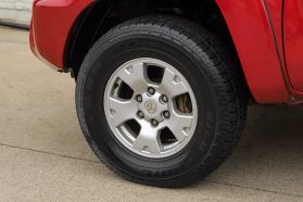 2015 TOYOTA TACOMA DOUBLE CAB PICKUP V6, 4.0 LITER PRERUNNER PICKUP 4D 5 FT
