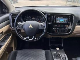 2016 MITSUBISHI OUTLANDER