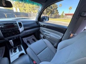 2012 TOYOTA TACOMA DOUBLE CAB PICKUP V6, 4.0 LITER PRERUNNER PICKUP 4D 5 FT