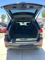 2017 Jeep Grand Cherokee - Image 28