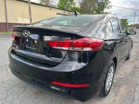 2017 HYUNDAI ELANTRA SEDAN 4-CYL, 2.0 LITER SE SEDAN 4D