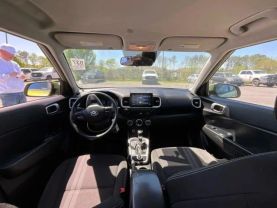 2021 HYUNDAI VENUE SUV 4-CYL, 1.6 LITER SEL SPORT UTILITY 4D