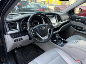 2016 TOYOTA HIGHLANDER SUV V6, 3.5 LITER XLE SPORT UTILITY 4D