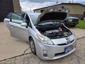 2010 Toyota Prius - Image 9