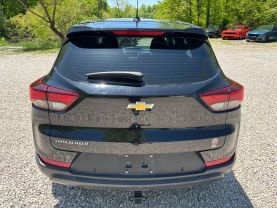 2021 CHEVROLET TRAILBLAZER SUV 3-CYL, ECOTEC, TURBO, 1.2 LITER LS SPORT UTILITY 4D at T&T Repairables - used car dealership in Spencer, Indiana.