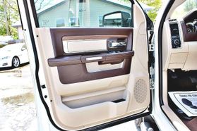 2018 RAM 1500 QUAD CAB PICKUP V6, TURBO ECODIESEL, 3.0L LARAMIE PICKUP 4D 6 1/3 FT