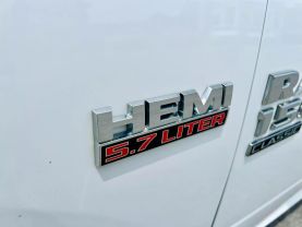 2020 RAM 1500 CLASSIC CREW CAB PICKUP V8, HEMI, 5.7 LITER TRADESMAN PICKUP 4D 5 1/2 FT