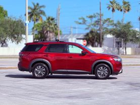 2022 NISSAN PATHFINDER