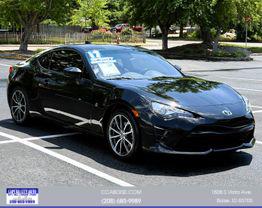 2017 TOYOTA 86 COUPE RAVEN AUTOMATIC - Capital City Auto