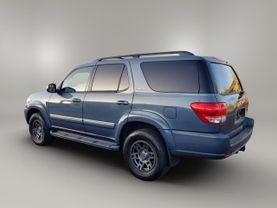 2007 TOYOTA SEQUOIA SUV V8, 4.7 LITER LIMITED SPORT UTILITY 4D at The One Autosales Inc in Phoenix , AZ 85022  33.60461470880989, -112.03641575767358