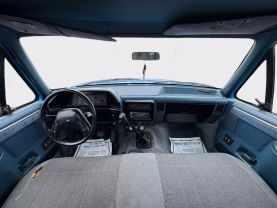1987 FORD F150 PICKUP - CUSTOM REG CAB 4WD