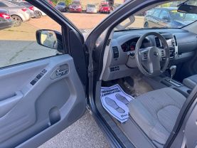 2017 NISSAN FRONTIER CREW CAB