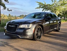2016 CHRYSLER 300 SEDAN V6, 3.6 LITER 300 LIMITED SEDAN 4D