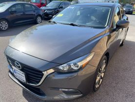 2018 MAZDA MAZDA3 HATCHBACK 4-CYL, SKYACTIV-G, 2.5L TOURING HATCHBACK 4D - Gesner Auto Inc in Taunton, MA, 41.88613, -71.14527