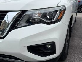 2017 NISSAN PATHFINDER SUV V6, 3.5 LITER SL SPORT UTILITY 4D