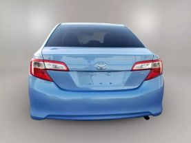 2014 TOYOTA CAMRY SEDAN 4-CYL, 2.5 LITER LE SEDAN 4D at The One Autosales Inc in Phoenix , AZ 85022  33.60461470880989, -112.03641575767358