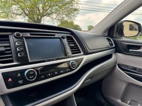 2018 TOYOTA HIGHLANDER SUV V6, 3.5 LITER XLE SPORT UTILITY 4D