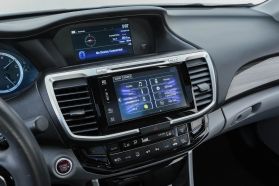2017 Honda Accord - Image 28