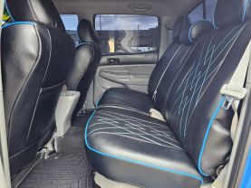 2009 TOYOTA TACOMA DOUBLE CAB PICKUP V6, 4.0 LITER PRERUNNER PICKUP 4D 5 FT