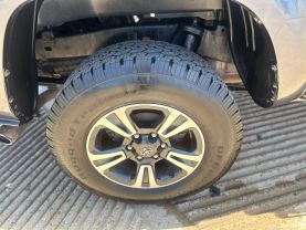 2016 TOYOTA TACOMA DOUBLE CAB PICKUP 4-CYL, 2.7 LITER SR5 PICKUP 4D 5 FT