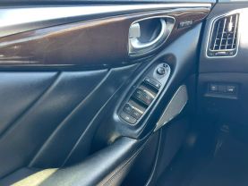 2017 INFINITI Q50